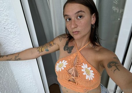 lamamifertil model sexy images