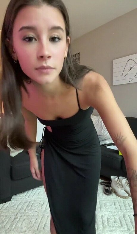 nylon feet onlyfans erotic picture