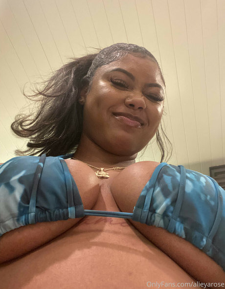 Dejarennae star pretty img