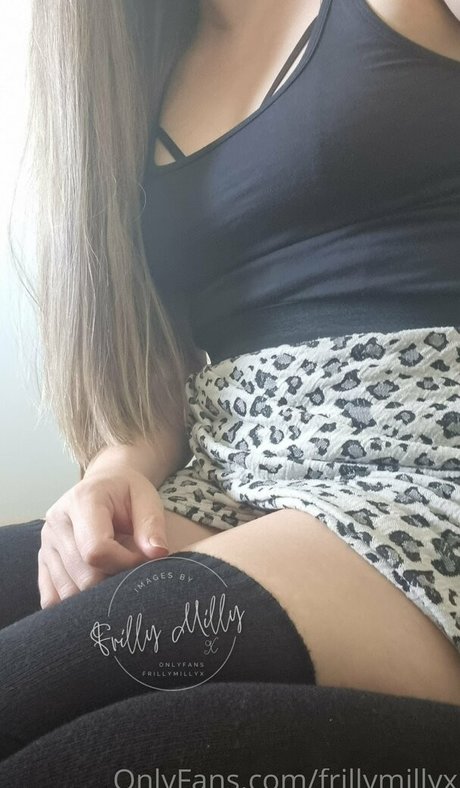 frillymillyx model beautiful img
