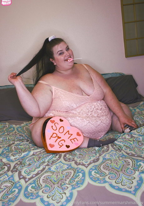 summermarshmallow nudes actress gallery