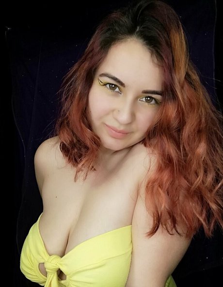 kitty xxx onlyfans beautiful picture