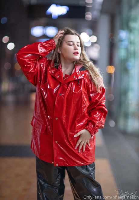 pheejameson exclusive model image