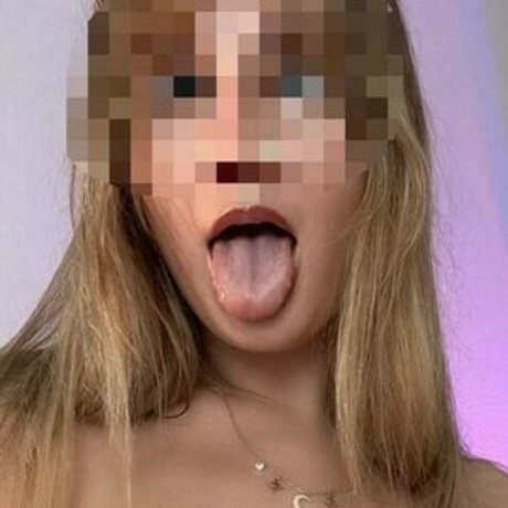 Spicyaria xxx model pictures