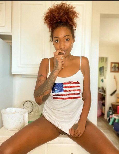 Moxie america model nude pictures
