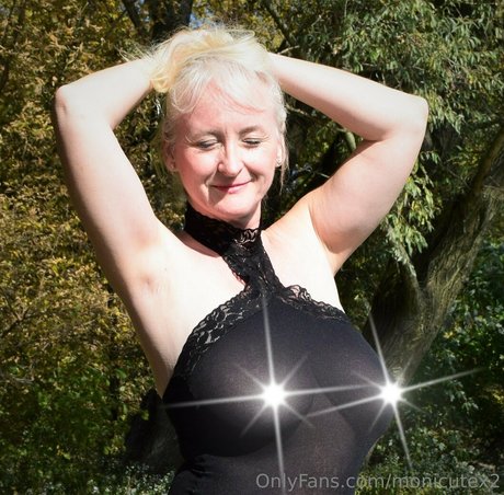 monicutex2 adult model gallery
