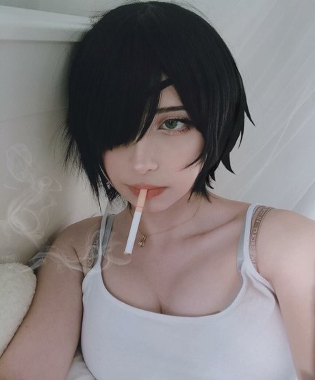 Miruqi hot model photo