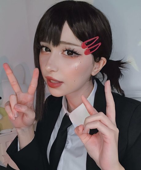 Miruqi model porn photos