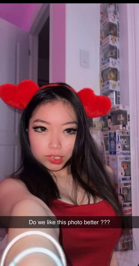 Fruitypoppin top actress image