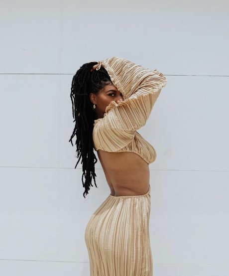 Taylor Rooks nudes pornstar pictures