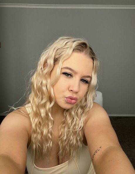 hippie onlyfans hot sex image