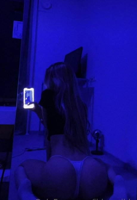 famous midget onlyfans sexy xxx photo