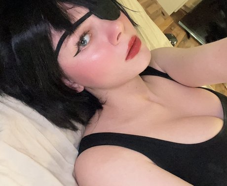 DieHanane perfect pornstar pics