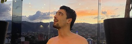 Oliver Malik model nude image
