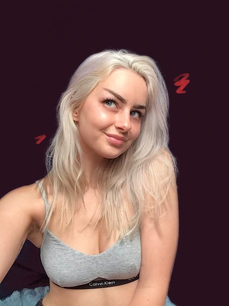nola model sexy galleries
