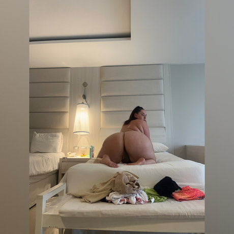 Destiny valentina naked model archive