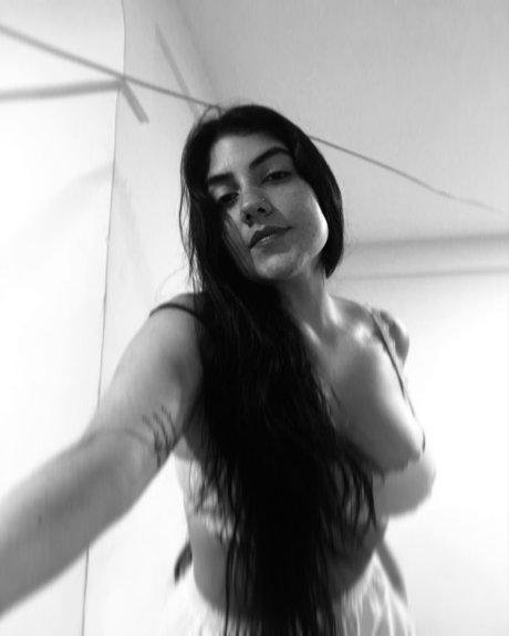 Mariana Salgado model pretty picture