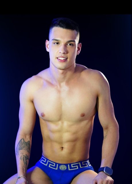 Noah Muller pretty pornstar pic