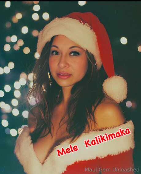 Maui Gem UNLEASHED  model nude archive