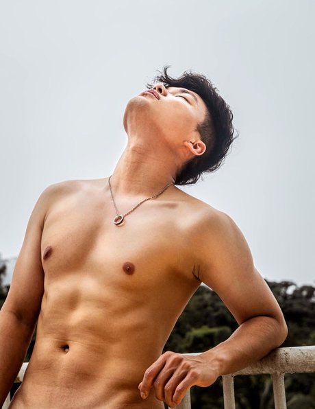 Maynard art model pics