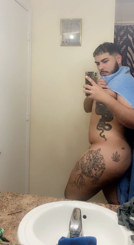 Melon model nudes photos