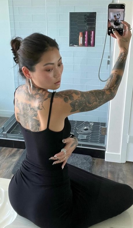 Mae Col pornstar free pics