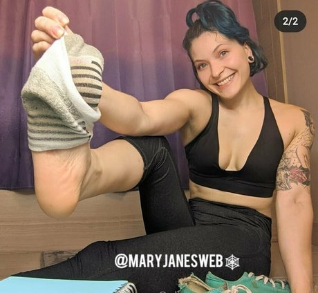 maryjanesweb erotic actress pics