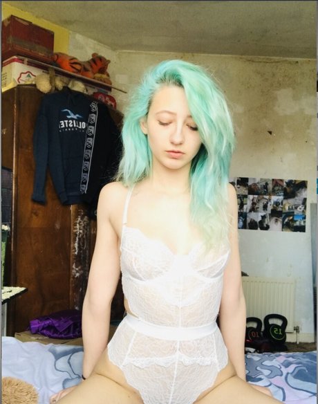 Courtneyyyyxox star art gallery