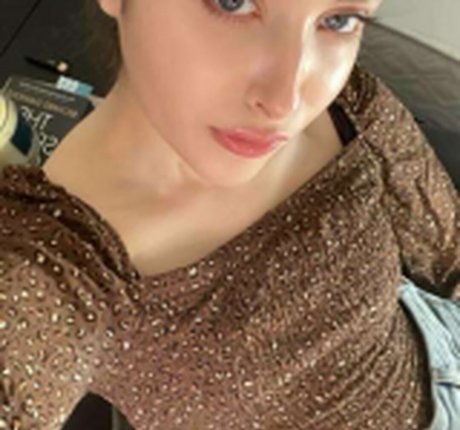 MiaVilliers nudes star pics