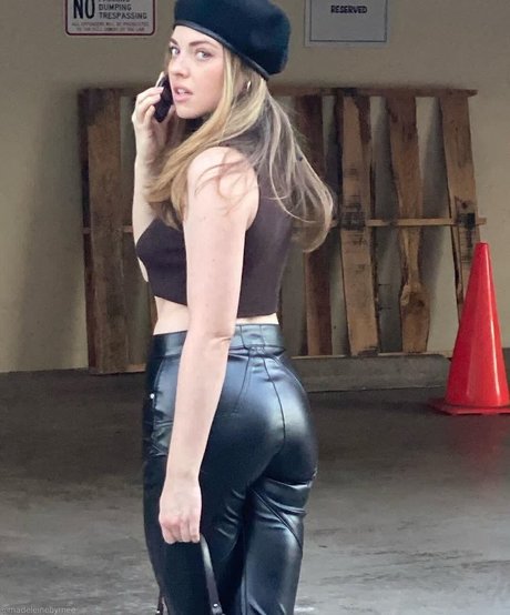 Madeleine Byrne sex model archive