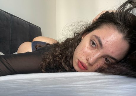 xoxocurly pornographic actress photos
