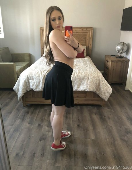 kagneylinn star hot photo