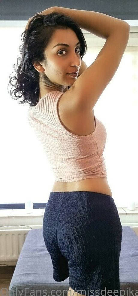 missdeepika pornstar beautiful picture