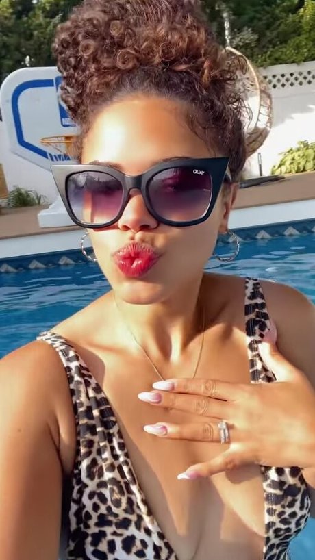 Walessa Munoz pretty star image