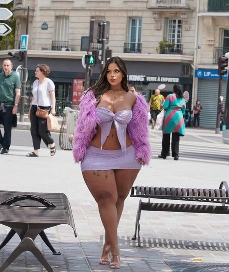 thick solo onlyfans perfect pics