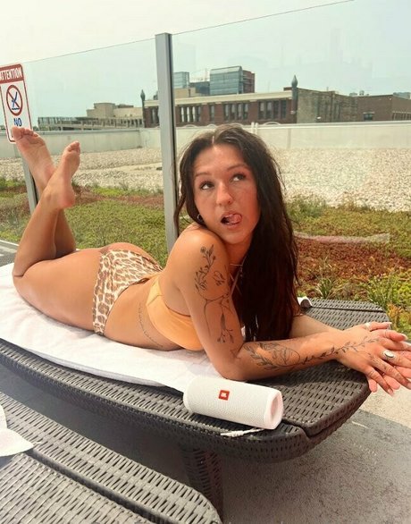 annahendricksvip model erotic image