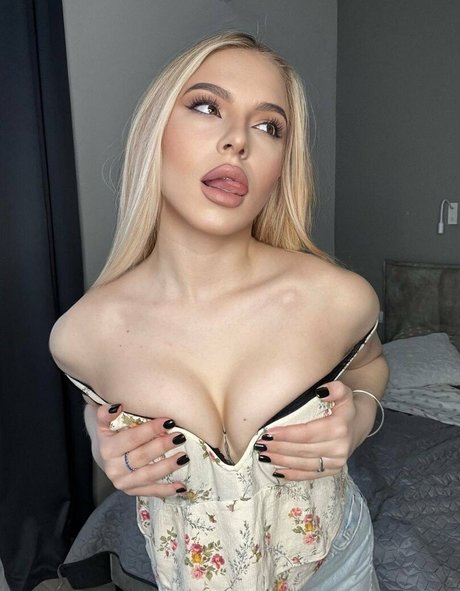 abellamurr high quality pornstar photos
