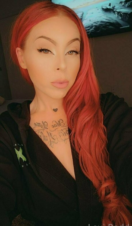 redxsiren exclusive pornstar pic