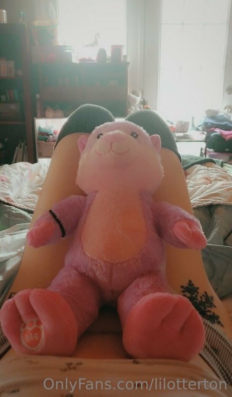 lilotterton model nudes pic