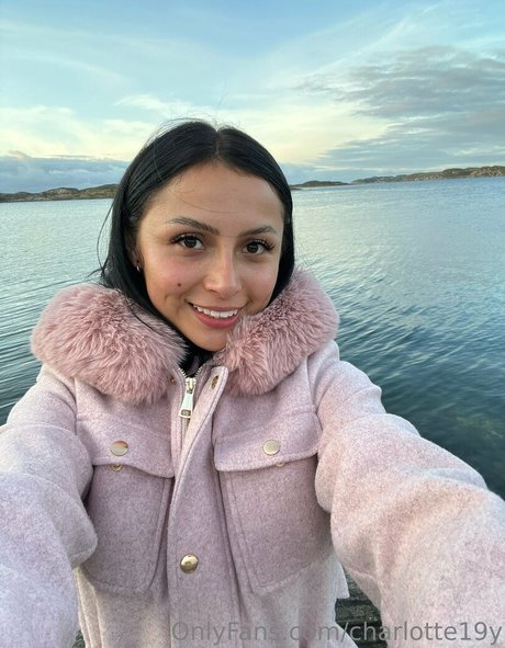 charlotte19y beautiful actress gallery