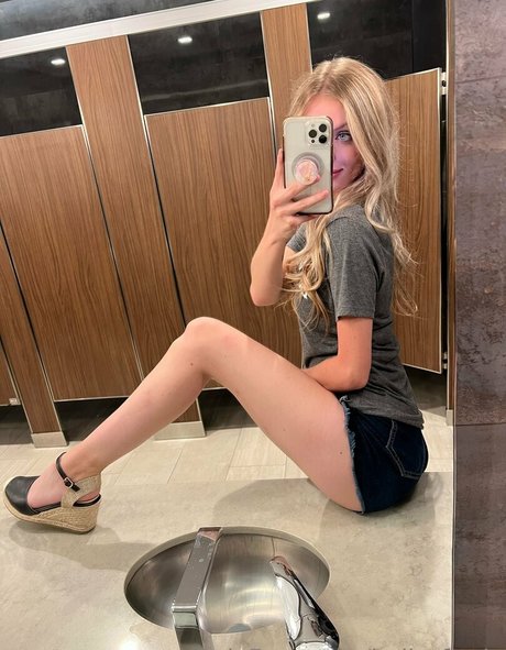 holly fordx naked model images