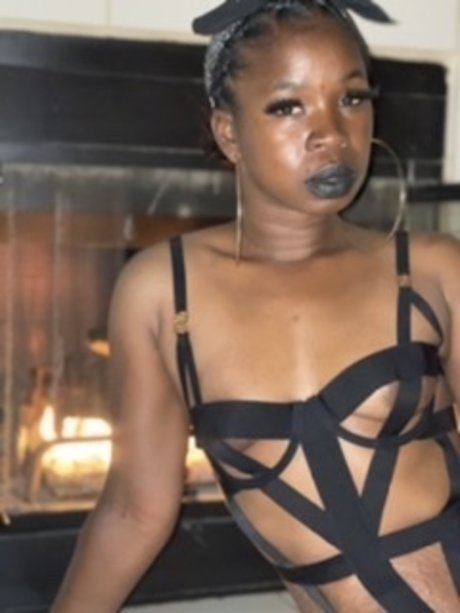 Chocolate Megan pornstar pretty pictures