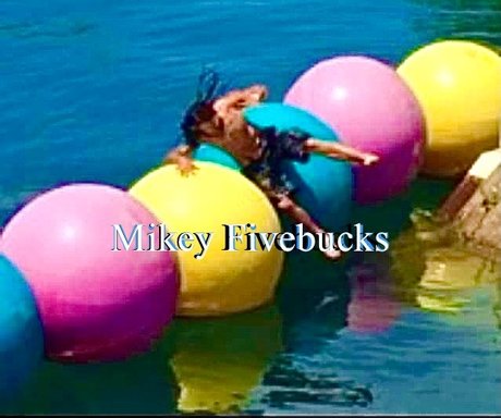 Mikey5bucks adult model images