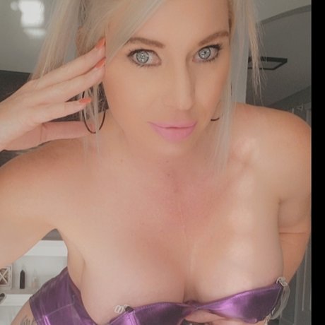 Miss Mindy McCall xxx actress image