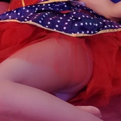 MIMOZZARD naked actress images