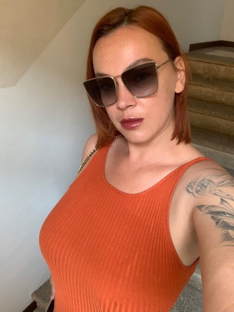 Cara Barone pornstar pretty archive