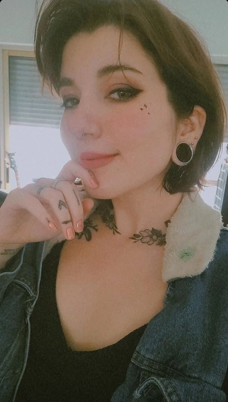 Chamomile Cat beautiful pornstar photos