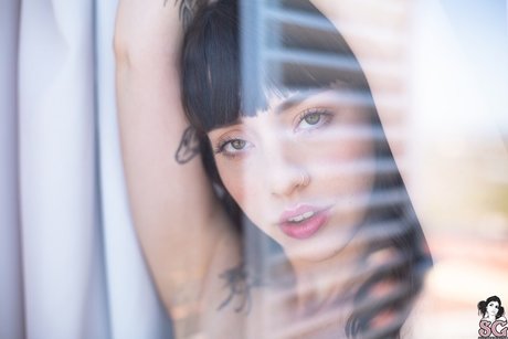 Minuminula art actress image