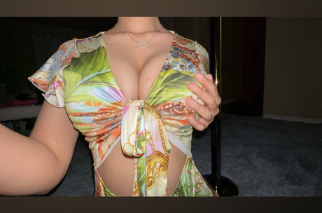 xoxobrandi naked pornstar photo