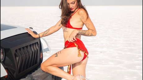 Aleesha perfect pornstar gallery